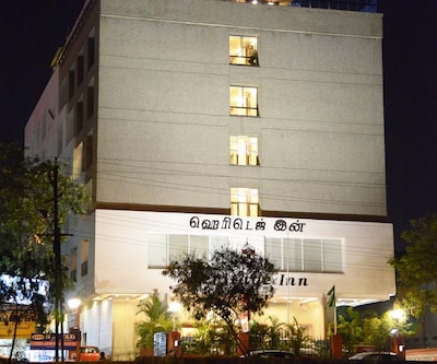 Hotel Heritage Inn